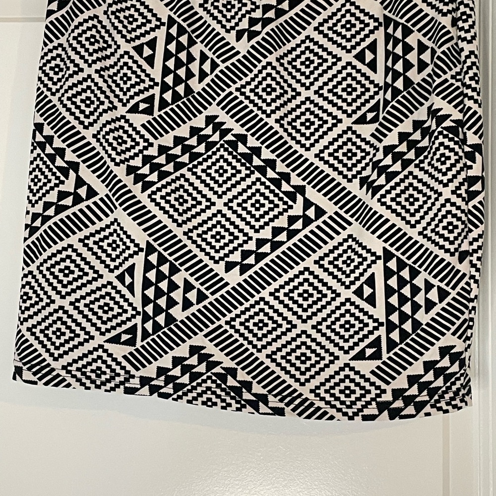 Geometric Black and White Skirt